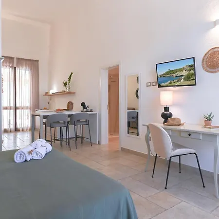 Aparthotel Mediterranea 3*