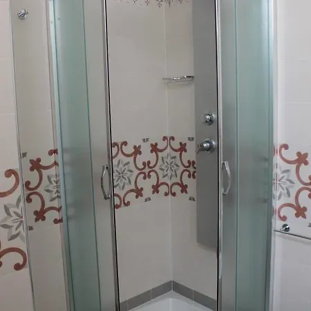 Mediterranea 4*