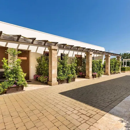 Mediterranea شقة فندقية 4*