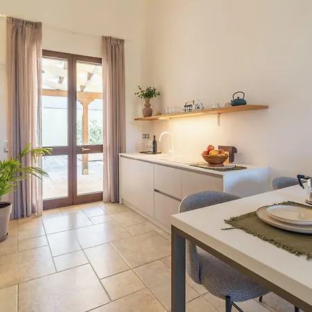 Mediterranea 4*
